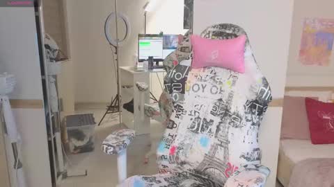 Snapshot of relax_time_ chatting on September 28, 11:48 am Anna online show from September 28, 11:48 am