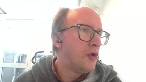 relaxnchat41 online show from November 24, 3:23 pm