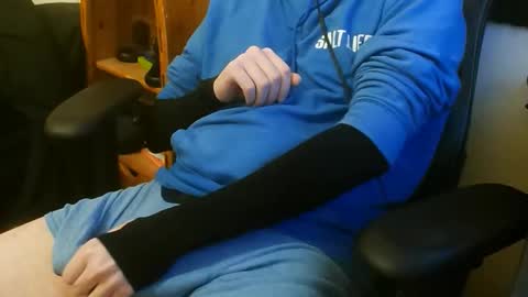 Relyk90 online show from January 17, 5:01 am