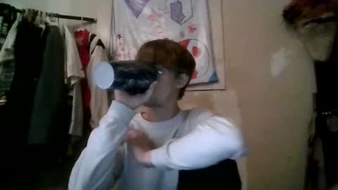 Snapshot of relytburns420 chatting on June 26, 5:23 am tylerBurnham online show from June 26, 5:23 am