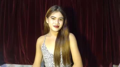 Snapshot of rema_thebigcock chatting on November 14, 10:58 am rema_thebigcock online show from November 14, 10:58 am