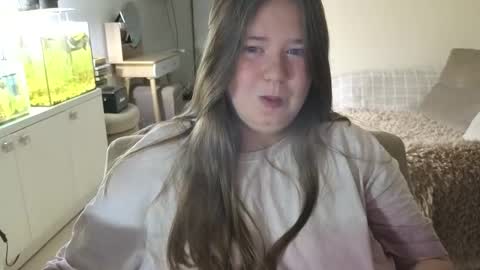 Snapshot of remirann_ chatting on October 16, 6:09 pm Ann OF - remirann21 online show from October 16, 6:09 pm