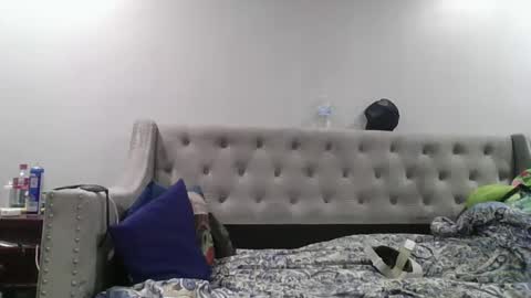 Snapshot of remshotdt chatting on January 21, 8:52 am remshotdt online show from January 21, 8:52 am