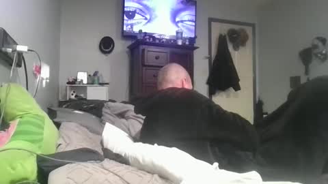 Snapshot of remshotdt chatting on November 11, 6:35 am remshotdt online show from November 11, 6:35 am