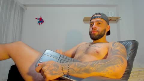 Rmy Steen online show from December 3, 11:58 pm