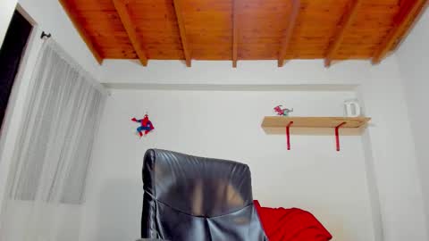 Rmy Steen online show from March 10, 11:32 pm