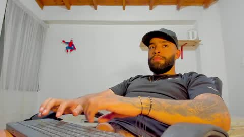 Snapshot of remy_sten chatting on May 28, 2:53 am Rmy Steen online show from May 28, 2:53 am