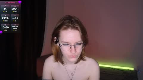 Claire online show from April 30, 7:09 pm