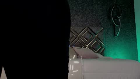 Snapshot of renata_cruz_ chatting on July 18, 11:47 am Renata 3 online show from July 18, 11:47 am