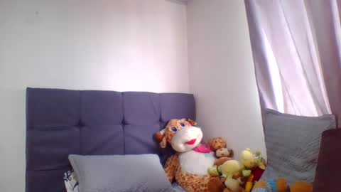 Snapshot of renata_hot1 chatting on July 14, 8:25 pm renata_hot1 online show from July 14, 8:25 pm