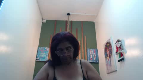 Snapshot of renata_milf_ chatting on December 27, 5:48 pm renata_milf_ online show from December 27, 5:48 pm