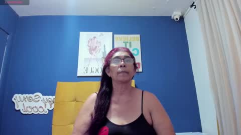 Snapshot of renata_milf_ chatting on January 28, 5:56 pm renata_milf_ online show from January 28, 5:56 pm