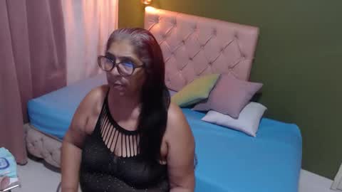 Snapshot of renata_milf_ chatting on September 20, 11:55 am renata_milf_ online show from September 20, 11:55 am