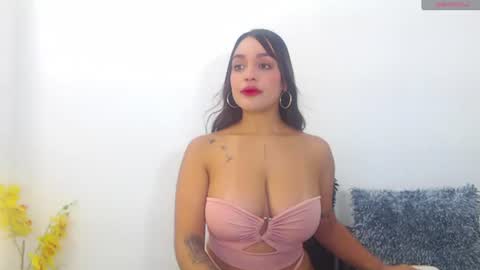 renatabrownn28 online show from July 18, 9:02 am