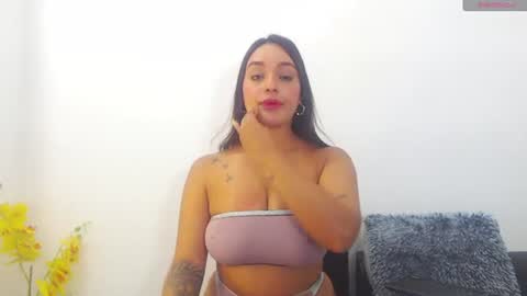 renatabrownn28 online show from July 20, 10:39 am
