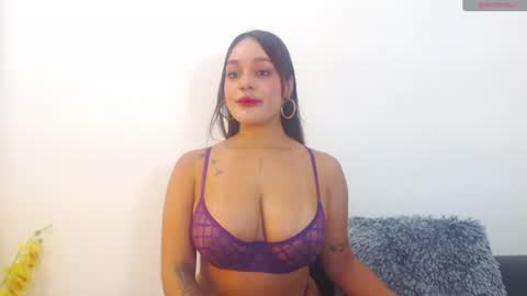 renatabrownn28 online show from July 26, 10:44 am
