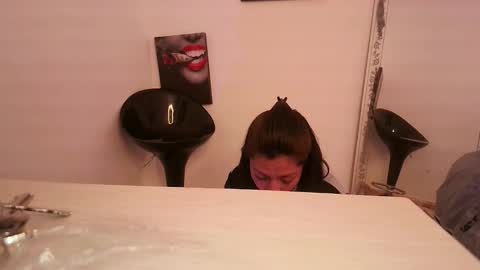 Snapshot of renataj chatting on September 17, 6:09 pm renataj online show from September 17, 6:09 pm