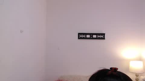 renataj online show from November 22, 9:19 am