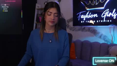 Renata online show from January 16, 1:04 pm