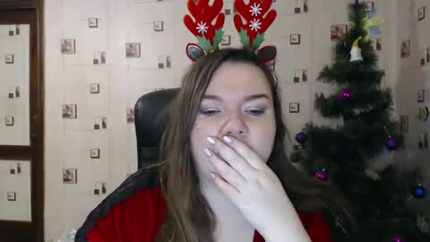 renataoia online show from January 1, 2:20 pm