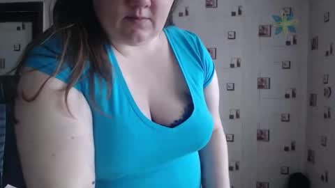 renataoia online show from February 20, 11:42 am