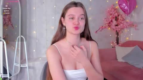 Renesmy online show from February 18, 11:55 pm