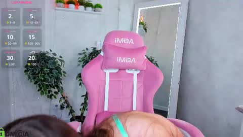 Snapshot of renesmy_black chatting on July 20, 12:03 am Renesmy online show from July 20, 12:03 am