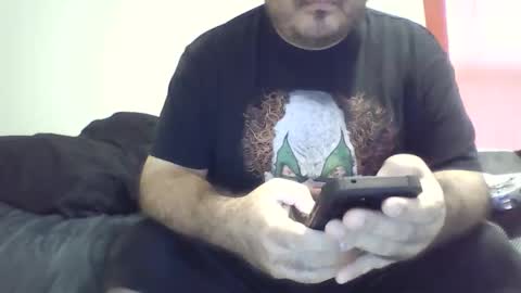 Snapshot of renz187 chatting on December 15, 6:56 pm Renz online show from December 15, 6:56 pm