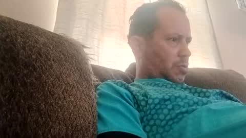 Snapshot of respada05 chatting on July 6, 1:41 pm respada05 online show from July 6, 1:41 pm