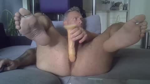 dildofun online show from May 16, 7:38 am