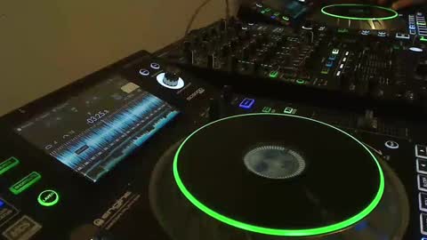 GearPorn online show from December 16, 11:39 pm