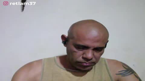 Snapshot of retlam37 chatting on June 19, 5:23 am Walter online show from June 19, 5:23 am