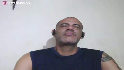 Snapshot of retlam37 chatting on July 7, 6:58 am Walter online show from July 7, 6:58 am