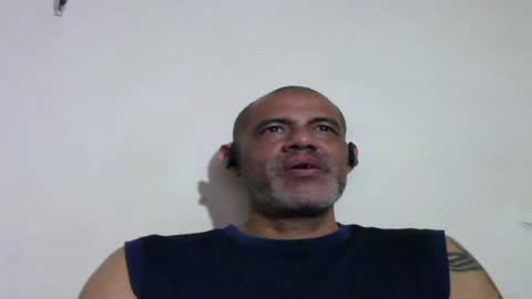 Snapshot of retlam37 chatting on August 1, 5:40 am Walter online show from August 1, 5:40 am