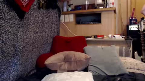 Snapshot of retro834 chatting on January 18, 3:16 pm Rhett online show from January 18, 3:16 pm