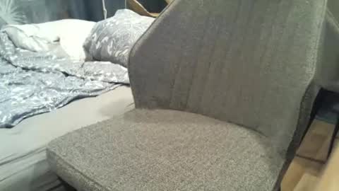 Snapshot of reunionussr chatting on January 12, 1:42 am reunionussr online show from January 12, 1:42 am