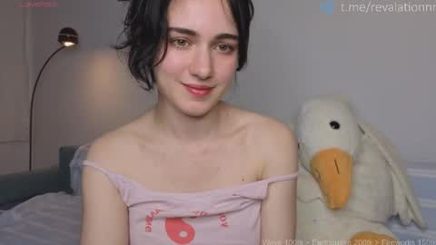 Snapshot of revalation_ chatting on May 28, 2:14 pm Ewiwi online show from May 28, 2:14 pm