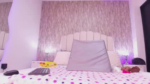 REVEN online show from November 11, 3:06 am