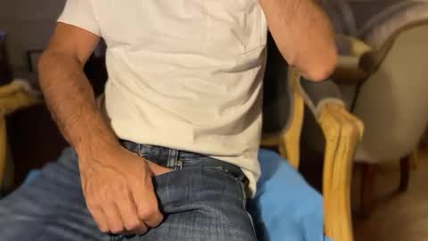 Snapshot of revoiralynch chatting on March 2, 12:09 am SonnyXXX online show from March 2, 12:09 am