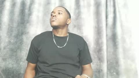 Snapshot of rey_bbc chatting on July 6, 3:03 pm rey_bbc online show from July 6, 3:03 pm