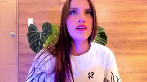 reyasimos online show from July 27, 9:22 pm