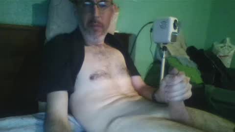 Snapshot of reyes_albert2006 chatting on December 2, 3:47 am reyes_albert2006 online show from December 2, 3:47 am