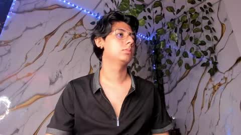 Snapshot of reylatino24 chatting on May 30, 5:10 pm reylatino24 online show from May 30, 5:10 pm