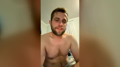 Snapshot of reyver94 chatting on June 16, 7:49 pm reyver94 online show from June 16, 7:49 pm