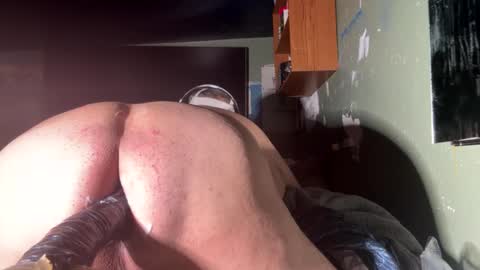 Snapshot of rg693669xxx chatting on April 3, 6:17 pm rg693669xxx online show from April 3, 6:17 pm