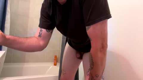 Snapshot of rgbtx86 chatting on November 23, 9:09 am Ryan Gold online show from November 23, 9:09 am