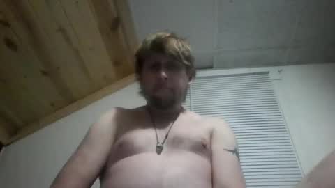 Snapshot of rgc44480 chatting on November 10, 3:27 am rgc44480 online show from November 10, 3:27 am