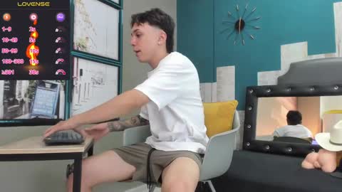 Rhaegal online show from December 20, 2:38 pm