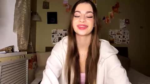 Anna online show from November 6, 2:51 pm