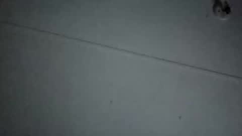 rhowell1968 online show from December 17, 4:07 am